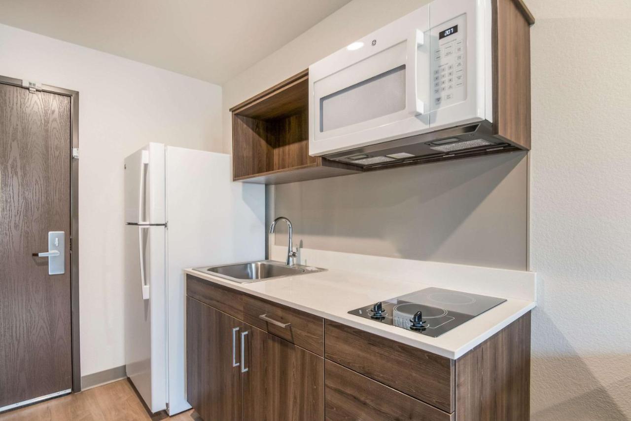Woodspring Suites Missoula Exterior photo